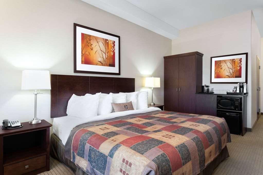 Hotel Ramada By Wyndham Weyburn Pokój zdjęcie
